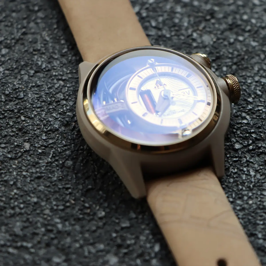 The Nomad Z Beige Leather
