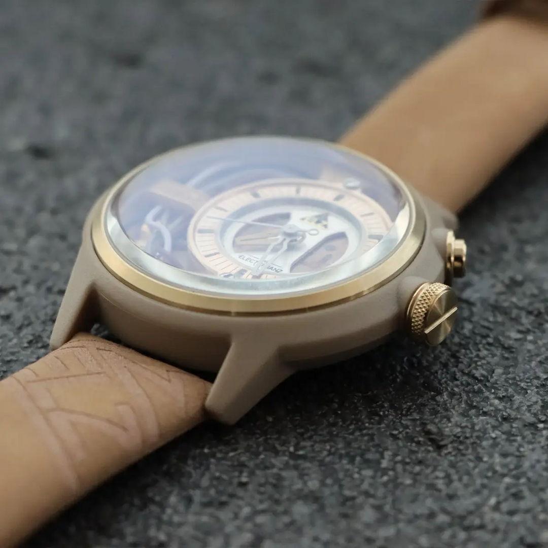 The Nomad Z 45mm Beige Leather