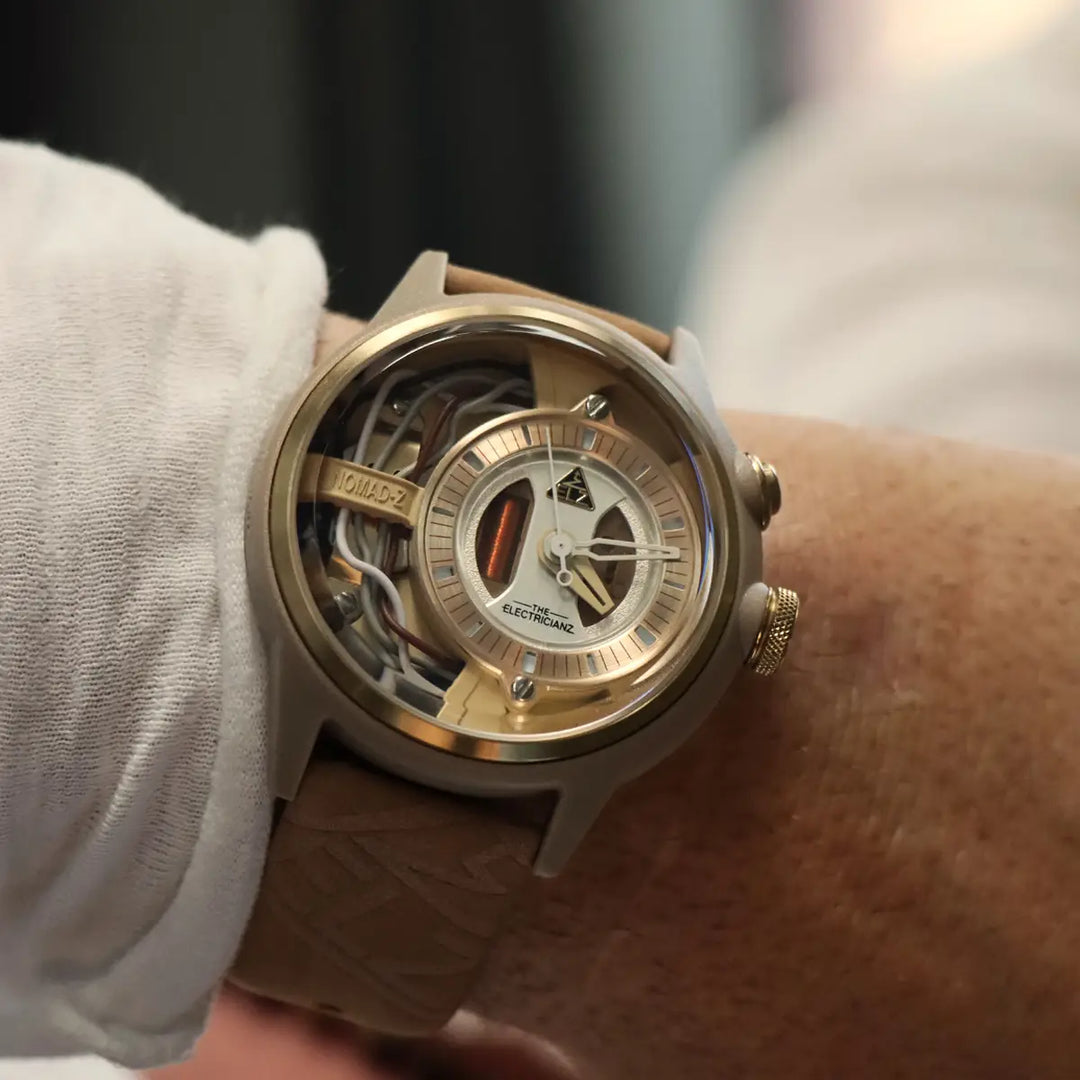 The Nomad Z 45mm Beige Leather