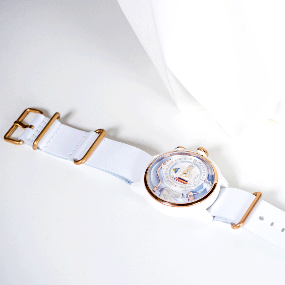 White Nato (Leather) strap // Gold buckle