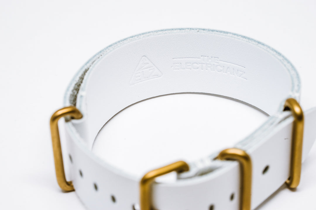 White Nato (Leather) strap // Gold buckle